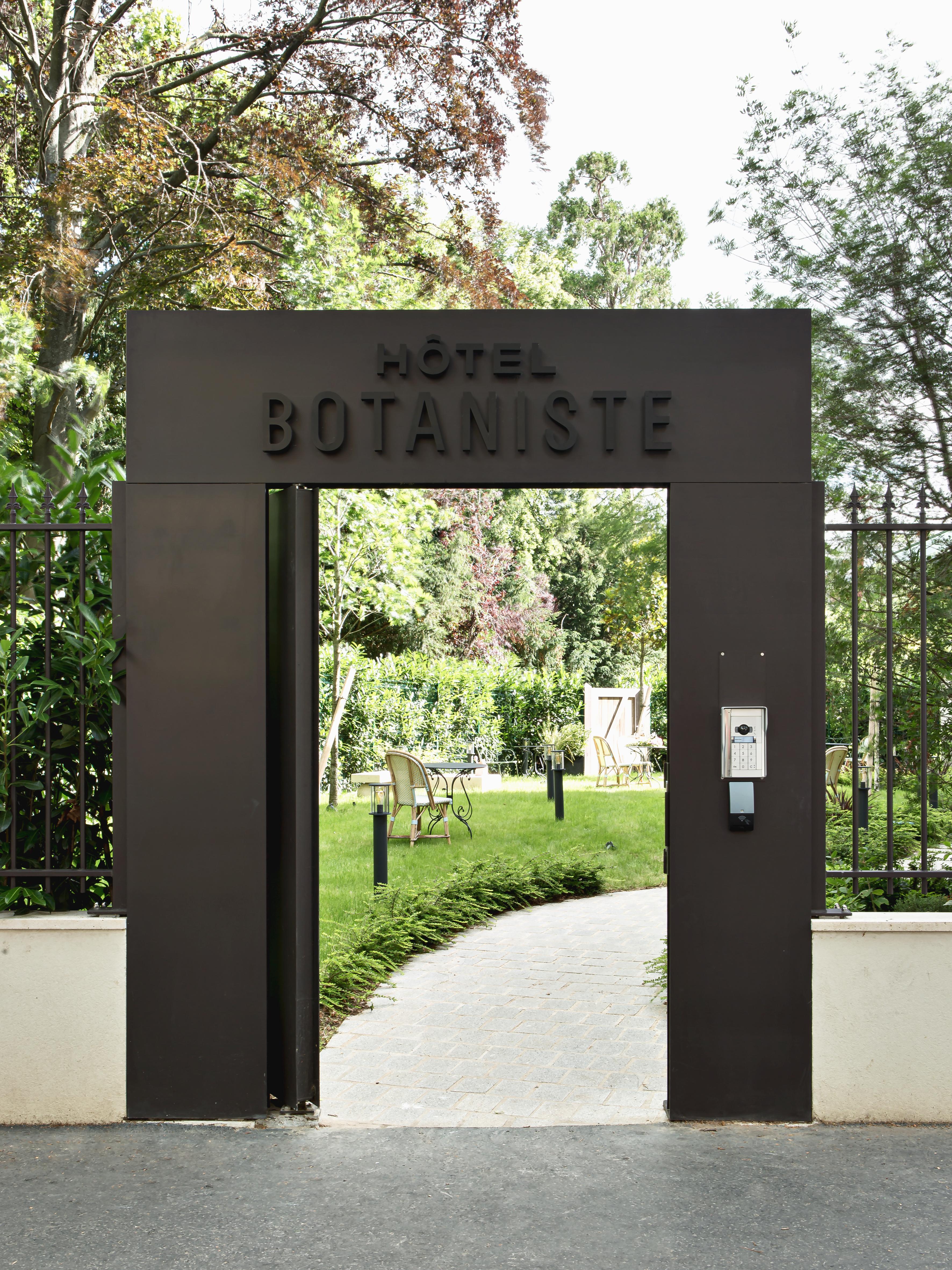Hotel Botaniste Париж Екстериор снимка